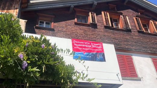 Bild von Flagge zeigen und den Zusammenhalt stärken