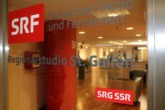 Bild von Kantonsparlamentarier zu Besuch im SRF Regionalstudio