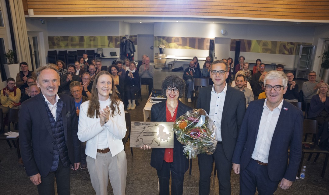 Bild von Radio- und Fernsehpreis der Ostschweiz 2024 an Stefanie Hablützel